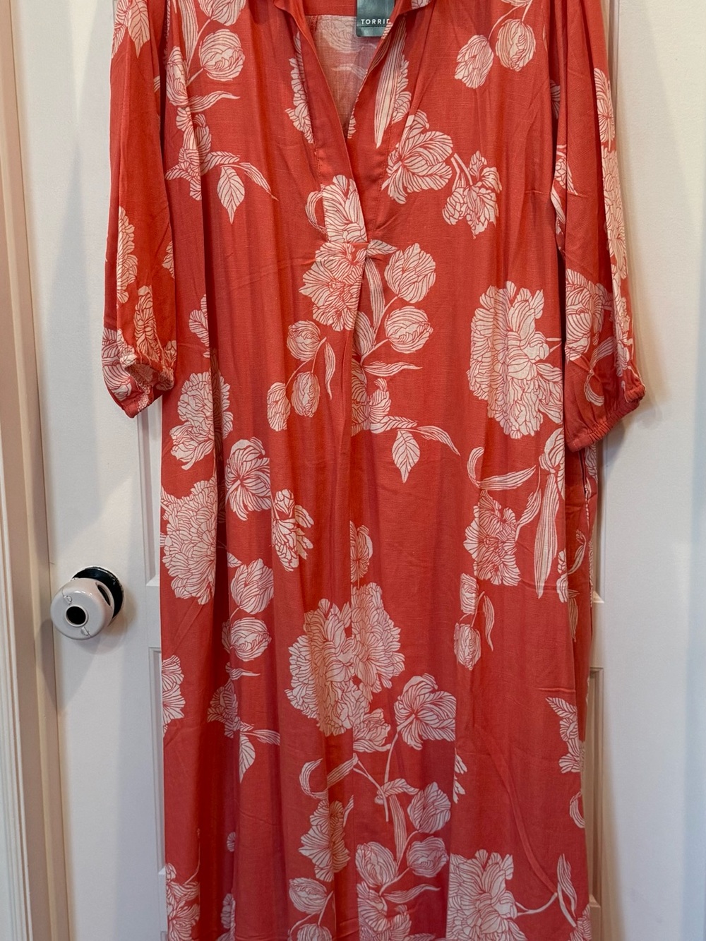 Torrid Coral and White Floral Maxi Dress Size 2 (20/22) NWT